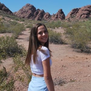 Meet your Posher, Marissa